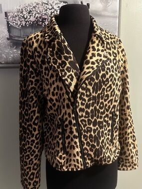 ANDREE BY UNIT Leopard Print Moto Jacket in Tan and Black